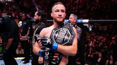 Justin Gaethje expecting a doctor stoppage against Max Holloway at UFC ...