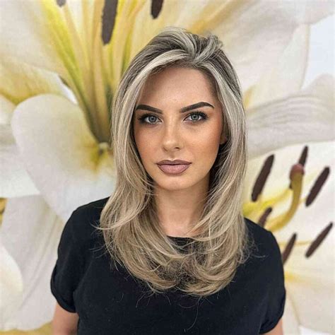 28 Stunning Blonde Balayage On Dark Brown Hair