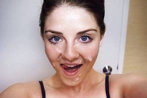 Blue Eyed Cumslut Porn Pic