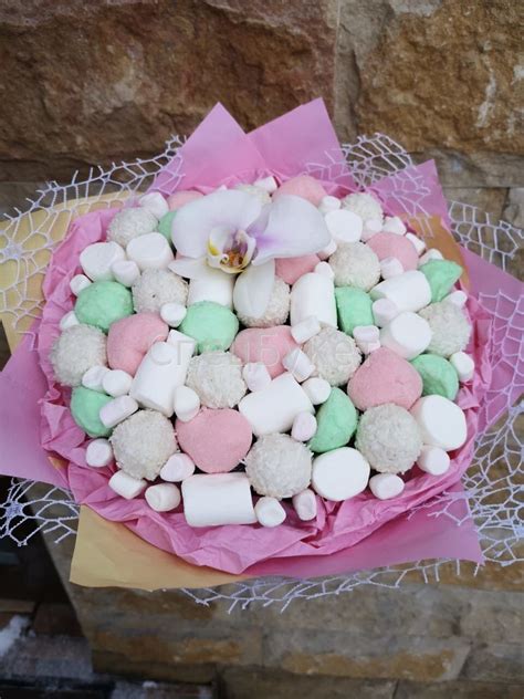 Заказать сладкий букет из зефира в подарок девушке "Раффаелка". Купить ...