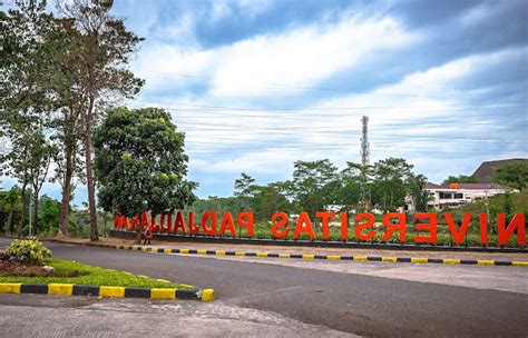 Biaya Kuliah S Di Universitas Padjadjaran Unpad Kelas