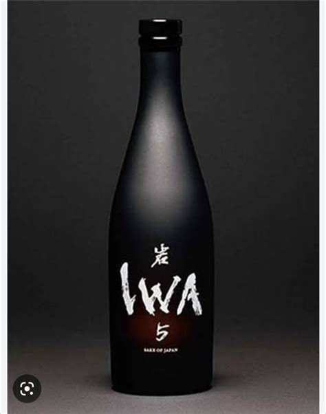 Iwa 5 Sake Assemblage 3 Food And Drinks Alcoholic Beverages On Carousell