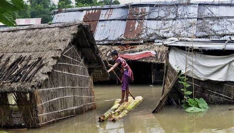 Floods Across 6 Assam Districts Nearly 1 Lakh People Affected Assam News Zee News