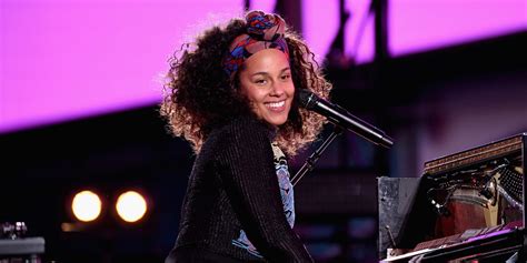 Alicia Keys Wallpaper Piano