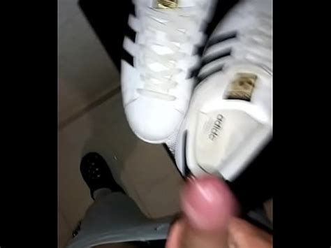 Cum On Adidas Superstar XVIDEOS
