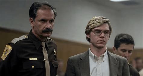 Monstruo La Historia De Jeffrey Dahmer Cómo Fue Finalmente Atrapado El Carnicero De Milwaukee