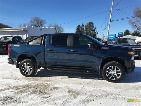 Northsky Blue Metallic Chevrolet Silverado Custom Z Trail