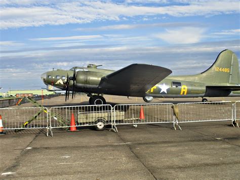 Boeing B G Flying Fortress G Bedf Sally B Flickr