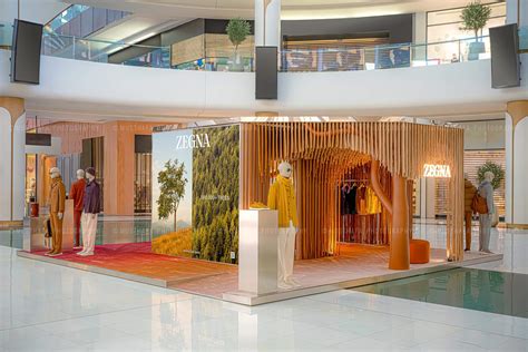 Retail Pop-Up Store Interior Photography - Musthafa