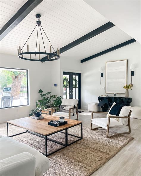 Black Ceiling Beams