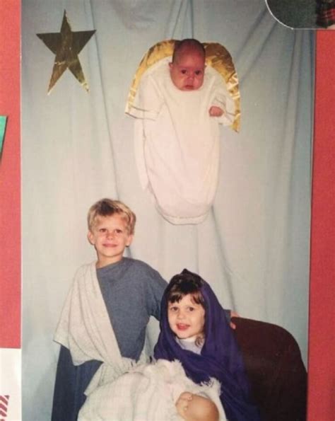 20 Awkward Family Photos That Will Make You Laugh Yourself To Tears