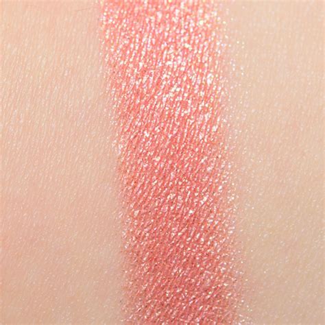 Huda Beauty Nude Medium Obsessions Eyeshadow Palette Review Swatches