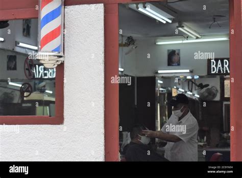 Cuban Barber Shop Hi Res Stock Photography And Images Alamy