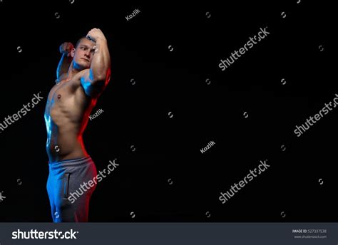Male Bodybuilder Athlete Naked Torso Posing Stock Photo 527337538 Shutterstock