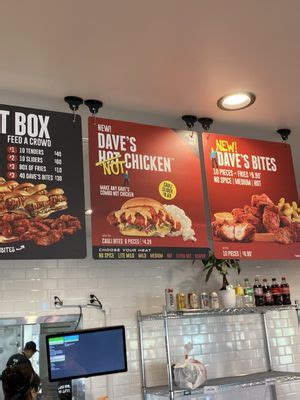 DAVES HOT CHICKEN Updated October Photos Reviews E Belt Line Rd