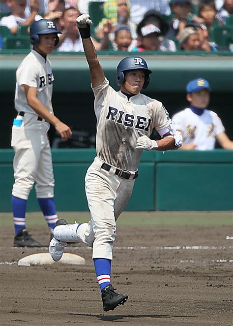 山田哲人らobの履正社・初戦敗退も甲子園で見せた“新スタイル”「根拠のある走塁」の意識改革とは〈センバツ強豪・夏への収穫〉 高校野球