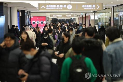 오랜만에 부모님 뵙고 잠도 푹 잘래요설레는 귀성길 Ms Today