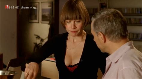 Nude Video Celebs Christiane Paul Nude Ein Verlockendes Angebot 2006