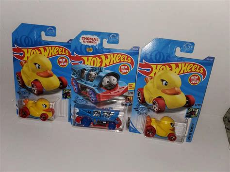 Hot Wheels Lot Of Thomas The Train Rubber Duck N Roll