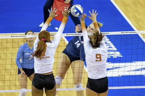 Texas Longhorns volleyball advances to NCAA championship game