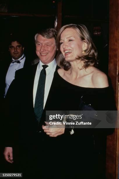 Diane Sawyer Mike Nichols Photos and Premium High Res Pictures - Getty ...