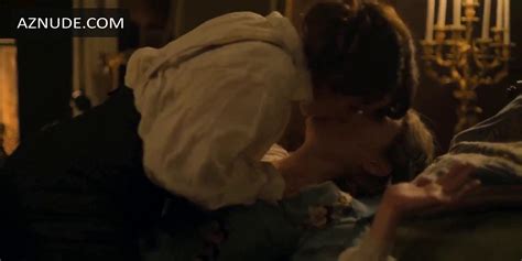 Caroline Vigneaux Nude Aznude