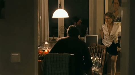 Naked Victoria Trauttmansdorff in Gegenüber