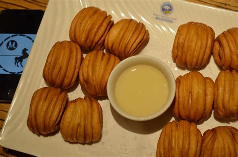 Fried Steamed Buns With Condensed Milk R IAteThis