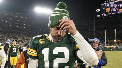 Here Are The Details Of The Darkness Retreat Aaron Rodgers Went To