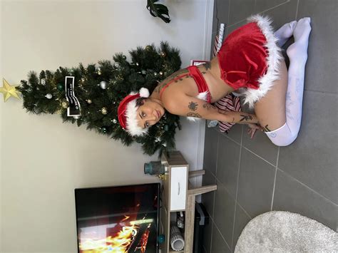 XmasxmasMerry Xmas To All Of You 9 Nude Pics XHamster