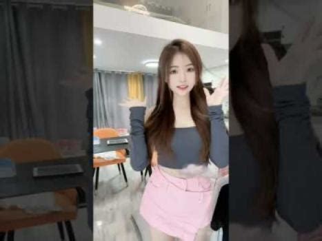 Sex Trung Quốc mới nhất Cô giáo nứng bướm gạ chịch cậu sinh viên ngây thơ