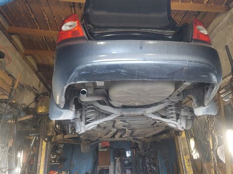 Замена задних рычагов — Ford Focus Sedan II, 1,6 л, 2010 года ...