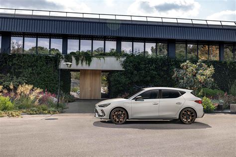 First Drive Cupra Formentor Leon