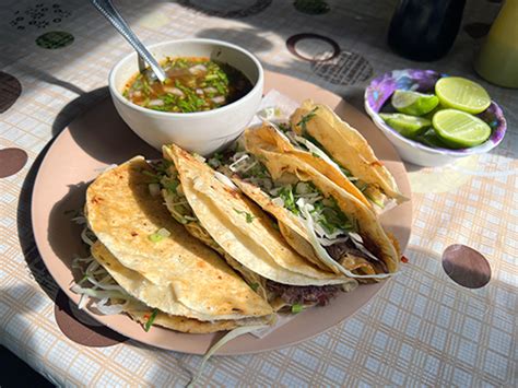 Tacos De Birria El Banquito Marco Beteta