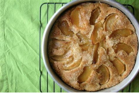 Rosh Hashanah Apple Cake | Temple Beth-El