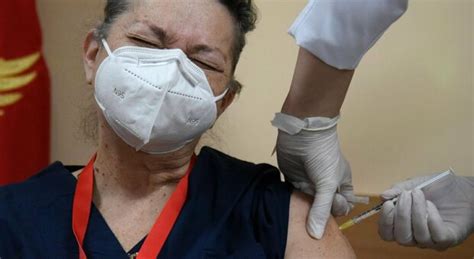 Vaccini In Romania Quasi 4000 Positivi Al Covid Dopo La Prima Dose E