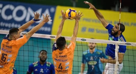 Vôlei joseense estreia na Superliga derrota Jogando Juntos