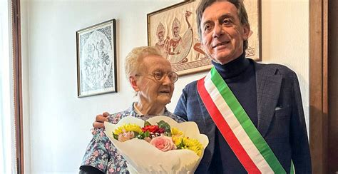 Gli Auguri Del Sindaco Giordani A Bruna Cloblizch Che Compie Oggi 100