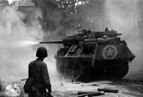 American M-10 tank destroyer firing near Saint Lo, June 1944. : r/TankPorn