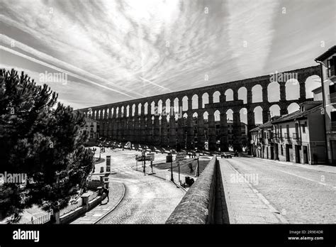 Segovia Espa A De Febrero De El Antiguo Acueducto Romano De