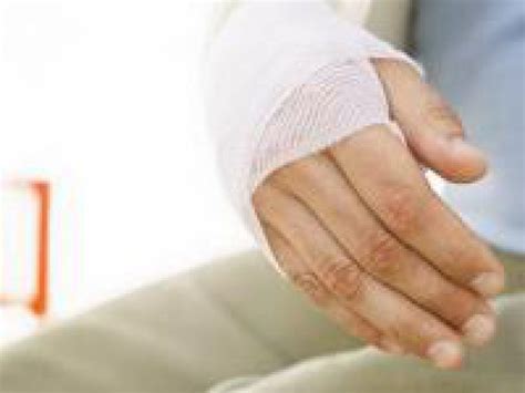 Популярное природное средство — лопух: его лечебные свойства и ...