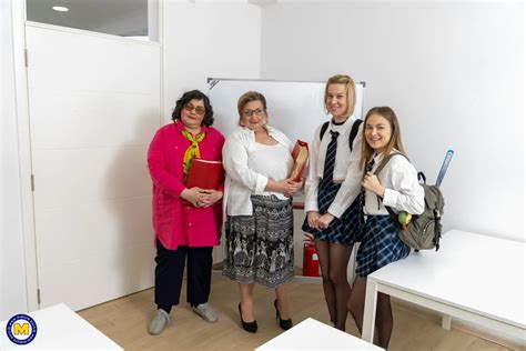 Big Mature Lesbians Spoiling Two Teen Students Nude Pics Xhamster