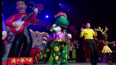 The Wiggles The Wiggly Owl Medley Live Part Youtube