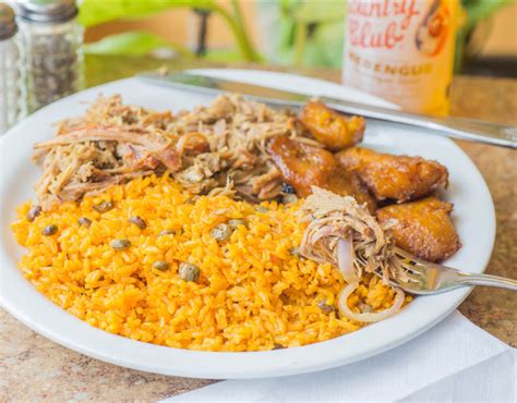 Moro De Guandules Pigeon Pea Rice Dominican Republic Christmas