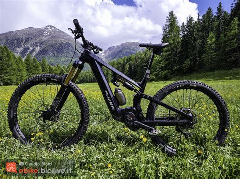 Test E Mtb Flyer Uproc EVO X