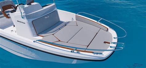 Beneteau Flyer Spacedeck Boat Research Yachthub