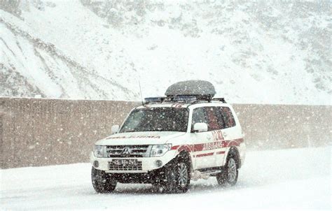 Erzurum Artvin Kara Yolu Yo Un Kar Ve Tipi Nedeniyle Ula Ma Kapat Ld