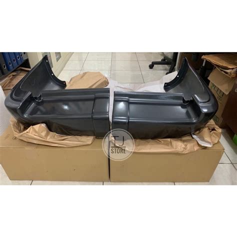 Jual Tanduk Bumper Belakang Toyota Land Cruiser VX VXR 80 Ori