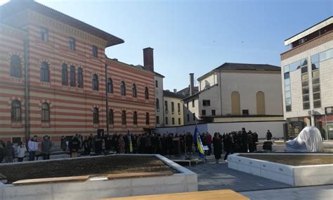 Prvi U Bih U Br Kom Otkriven Memorijalni Spomenik Civilnim Rtvama