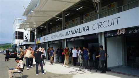 Logistik Bahan Bakar Dan Kontainer Ban Motogp Telah Tiba Di Sirkuit